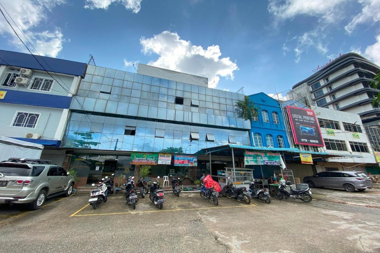 Oyo 92702 Minang Jaya 호텔 나고야 외부 사진